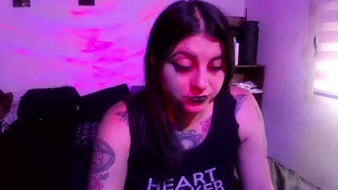 Snapshot of acid_alice666 chatting on 06/30/26, 09:27 Alice online show from 06/30/26, 09:27