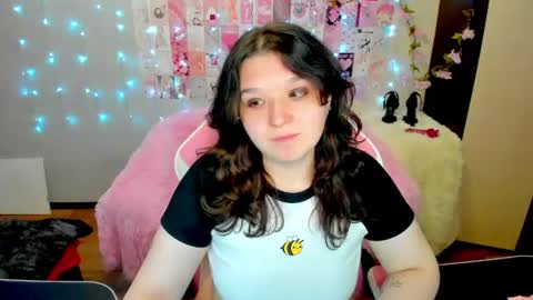 Kate online show from 07/23/26, 01:58