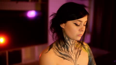 acid_pie online show from 12/19/24, 02:34