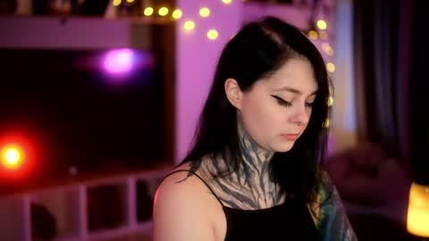 acid_pie online show from 02/07/25, 03:23