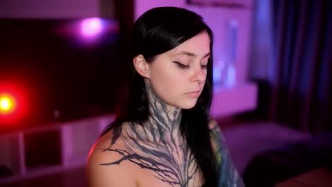 acid_pie online show from 09/12/25, 06:19