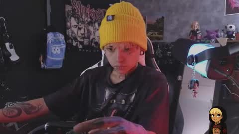 Snapshot of acidmilo chatting on 02/13/26, 04:14 Acid Milo online show from 02/13/26, 04:14