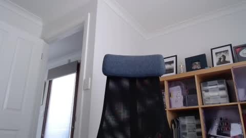 acronyms online show from 12/03/25, 04:09