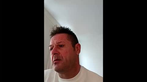 acrossroad789 online show from 04/24/26, 09:01