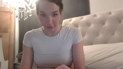 Snapshot of acs995 chatting on 06/11/26, 02:00 OF online show from 06/11/26, 02:00