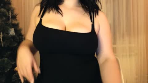 my inst   love inside 17 online show from 01/19/25, 09:55