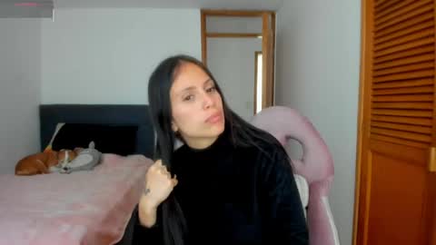 Helena online show from 04/22/26, 04:41