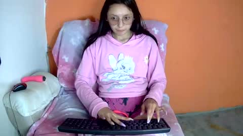 Snapshot of ada_naugthy1 chatting on 06/11/26, 09:57 Ada naugthy28 online show from 06/11/26, 09:57