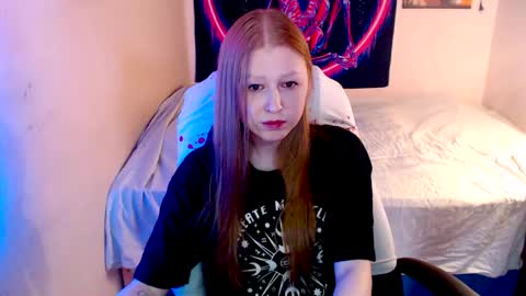 Snapshot of adagretta chatting on 05/17/26, 06:33 adagretta online show from 05/17/26, 06:33