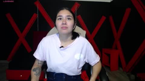 Adaira online show from 12/23/25, 04:43