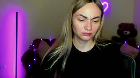 Adalina online show from 04/18/26, 07:07