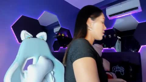 Adalyn Cute online show from 07/28/26, 11:50