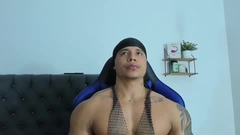 adam boss online show from 03/10/26, 08:41