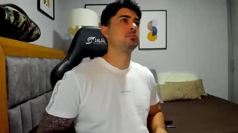 adam clarke online show from 12/14/25, 08:52