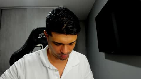 adam clarke online show from 02/10/26, 03:21