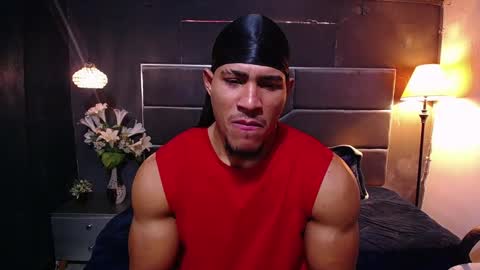 adam_fit19cm online show from 03/11/26, 02:01