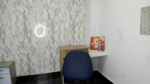 adam_morgan2 online show from 02/03/26, 12:54