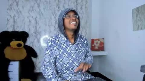 adam_morgan2 online show from 02/09/26, 12:36