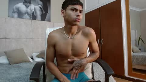 adam_piarse online show from 09/22/25, 12:56