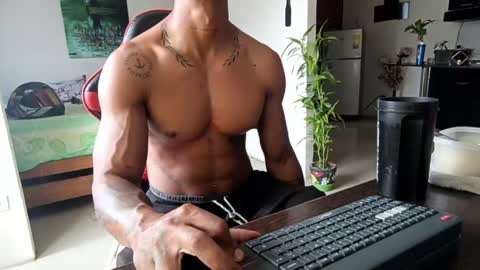 Adam Valencia online show from 04/13/26, 02:44