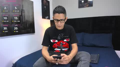 adam_walker_1 online show from 03/25/26, 02:12