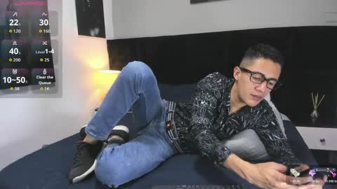 adam_walker_1 online show from 04/24/26, 02:30