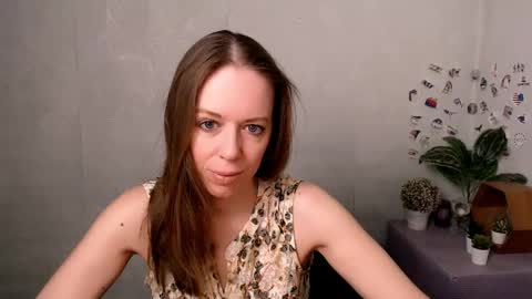 adamais_ online show from 04/19/26, 06:46