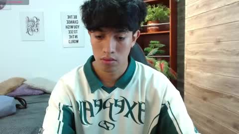 Adam online show from 04/11/26, 08:24