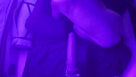 adamineve online show from 01/25/25, 02:58