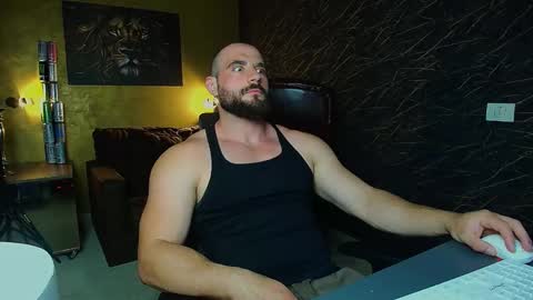 Snapshot of adamjameson chatting on 06/02/26, 04:47 AdamJameson online show from 06/02/26, 04:47