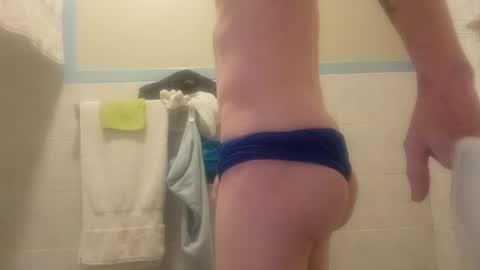 Snapshot of adamllamas chatting on 02/13/25, 05:16 adamllamas online show from 02/13/25, 05:16