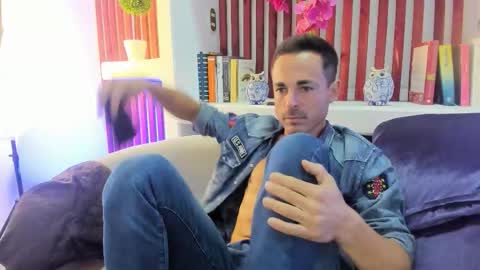 Im Adams Sanz online show from 02/03/26, 11:43