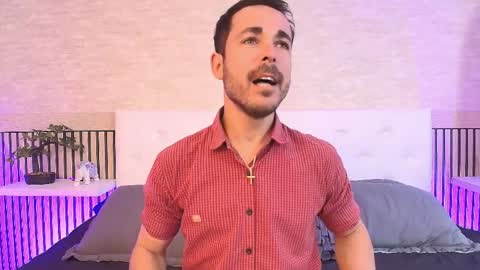 Im Adams Sanz online show from 04/07/26, 07:14