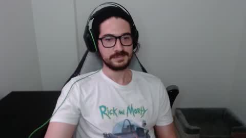 Snapshot of adamussutekh chatting on 03/11/25, 07:25 Adam online show from 03/11/25, 07:25