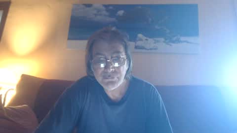 Snapshot of adan51 chatting on 06/28/26, 08:42 Adan online show from 06/28/26, 08:42