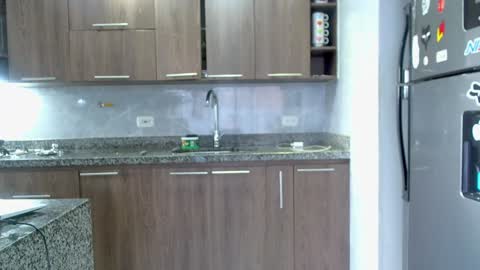 eva online show from 12/17/24, 09:05