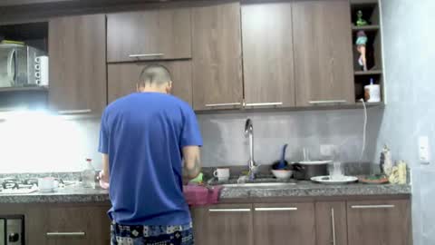 eva online show from 02/09/25, 05:33