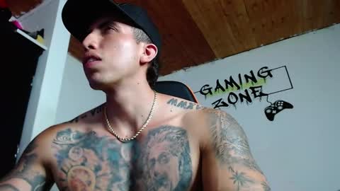 Snapshot of adan_hudson chatting on 12/22/24, 12:50 Anderson online show from 12/22/24, 12:50