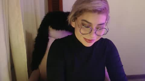 adan_romanoff online show from 04/07/26, 05:30