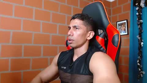Adan Sin online show from 12/19/24, 01:07