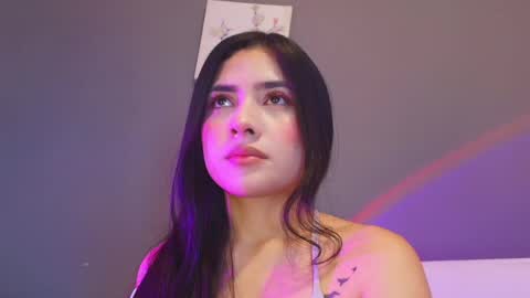 Snapshot of adara_johnson_ chatting on 06/03/26, 11:46 Adara Johnson online show from 06/03/26, 11:46