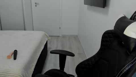 Snapshot of addavalery chatting on 01/28/25, 05:03 Adda online show from 01/28/25, 05:03