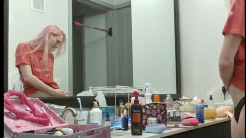 Addibabeee online show from 12/22/24, 10:04