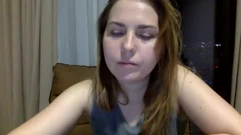 addicta_vera online show from 11/22/25, 04:28