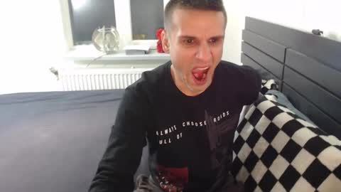 Snapshot of addictedgammer chatting on 10/06/25, 11:57 addictedgammer online show from 10/06/25, 11:57