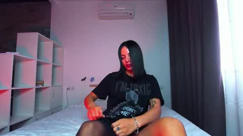 Sabi online show from 10/21/25, 11:22