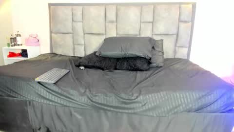 adela online show from 02/19/26, 04:52