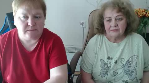 Snapshot of adelandsofia chatting on 03/09/26, 10:52 AdelAndSofia online show from 03/09/26, 10:52