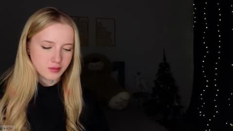 Snapshot of adele_armas chatting on 01/09/26, 08:54 Adele online show from 01/09/26, 08:54