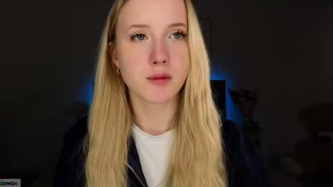 Snapshot of adele_armas chatting on 02/22/26, 09:57 Adele online show from 02/22/26, 09:57